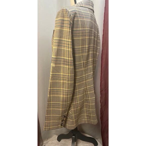 Cabi, Pastime Plaid Tailored Suit, size Medium - Picture 9 of 16